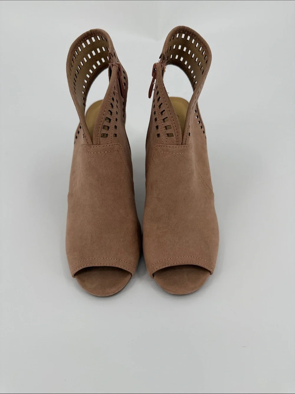 Francesca’s Collection Women’s Taupe Peep-Toe Cutout Block Heel Booties